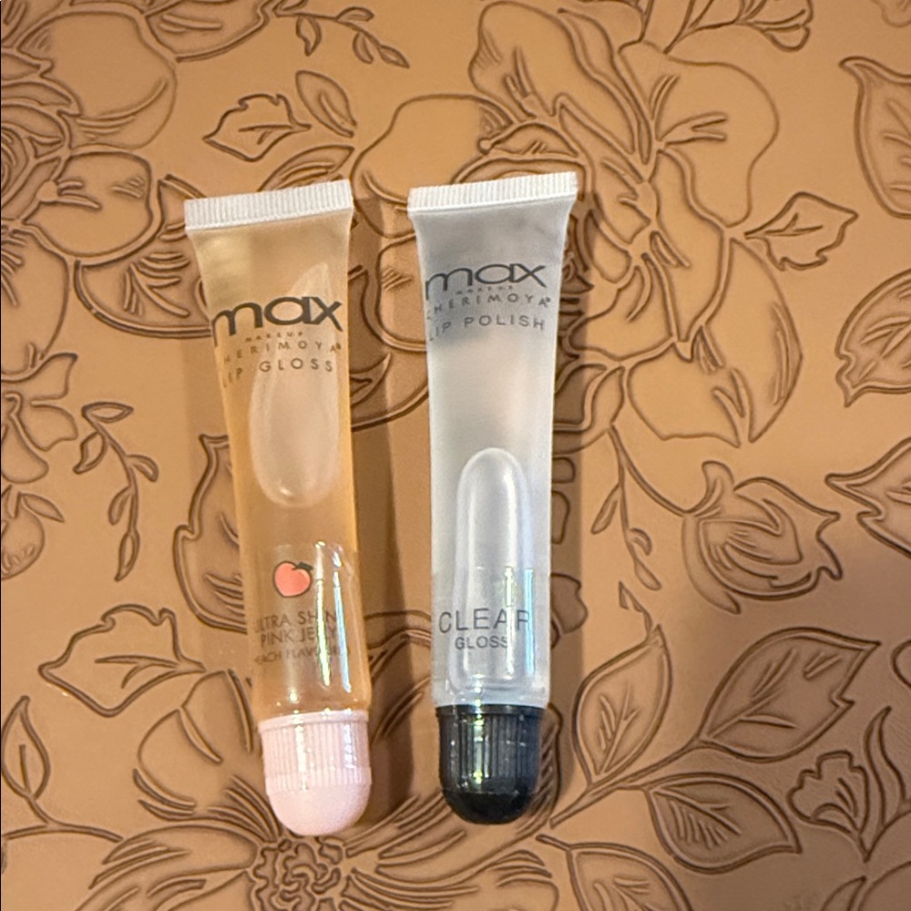 5/$25 Set of 2 cherimoya Clear and Pink Lip Gloss Set